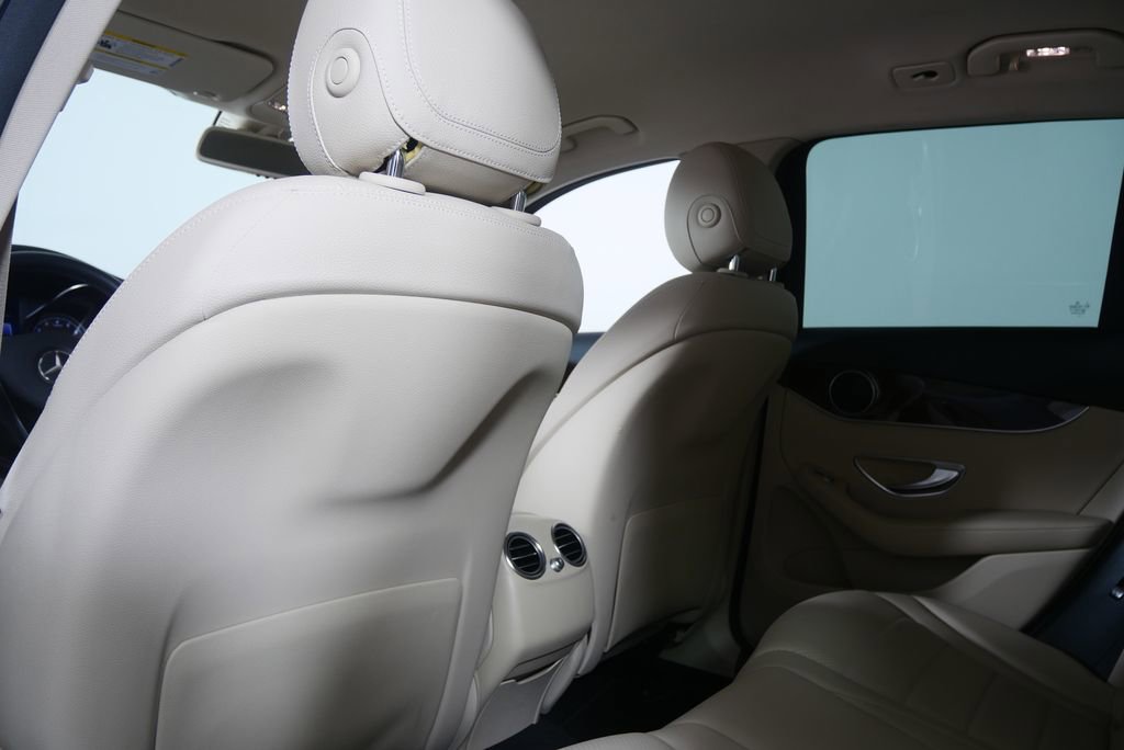 2017 Mercedes-Benz GLC 300 4MATIC