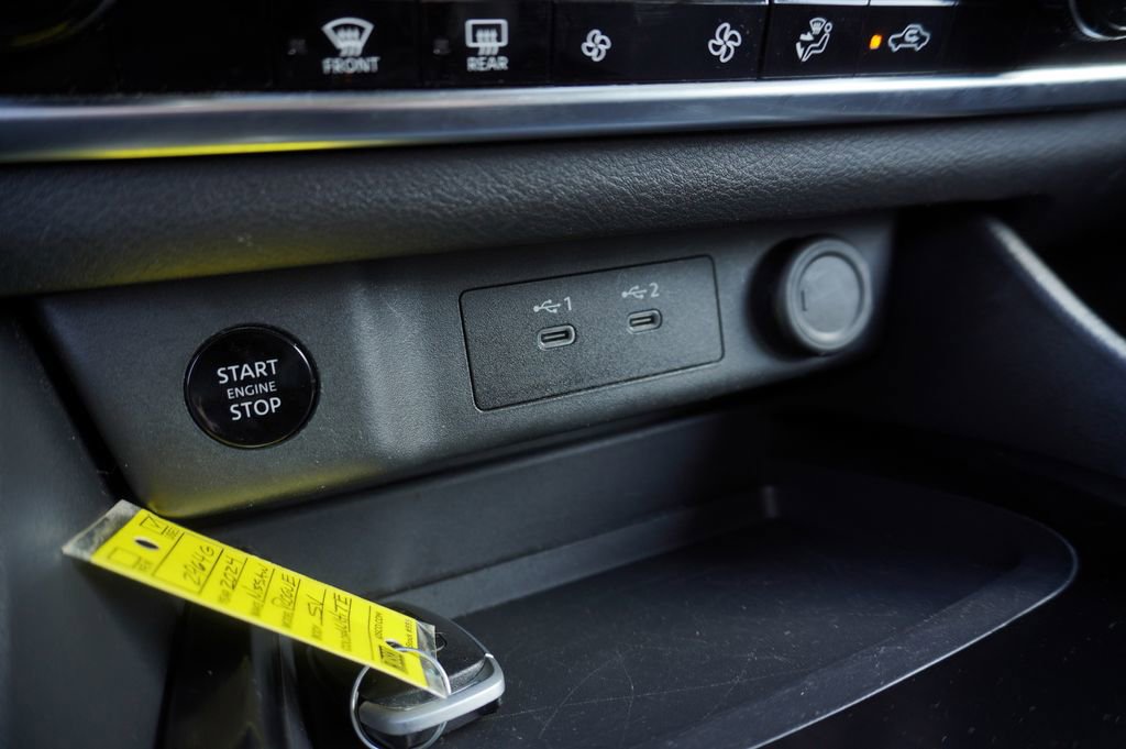 2024 Nissan Rogue SV