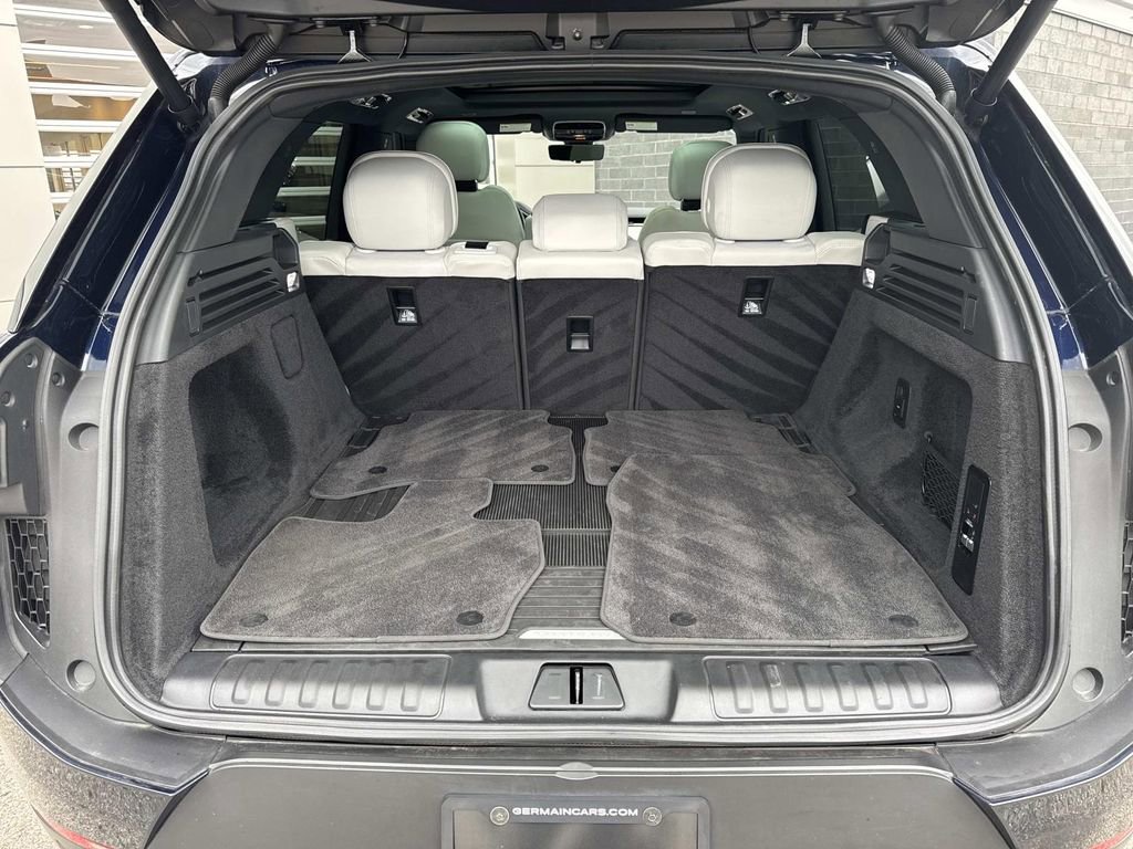 2023 Land Rover Range Rover Sport SE