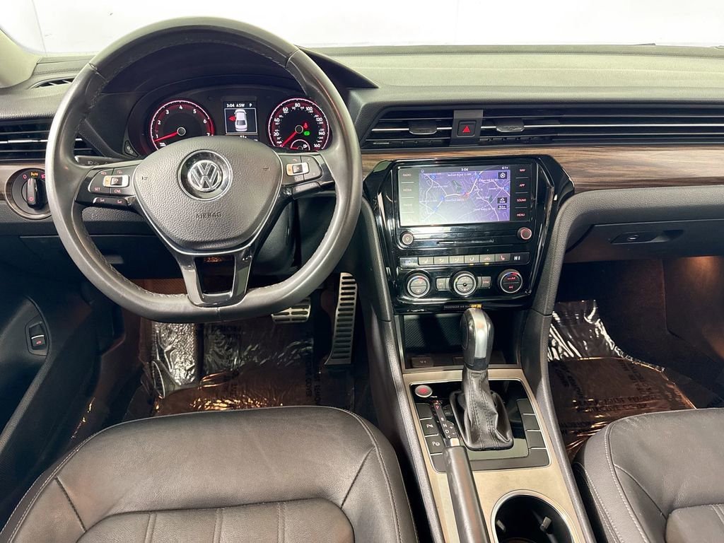 2022 Volkswagen Passat 2.0T