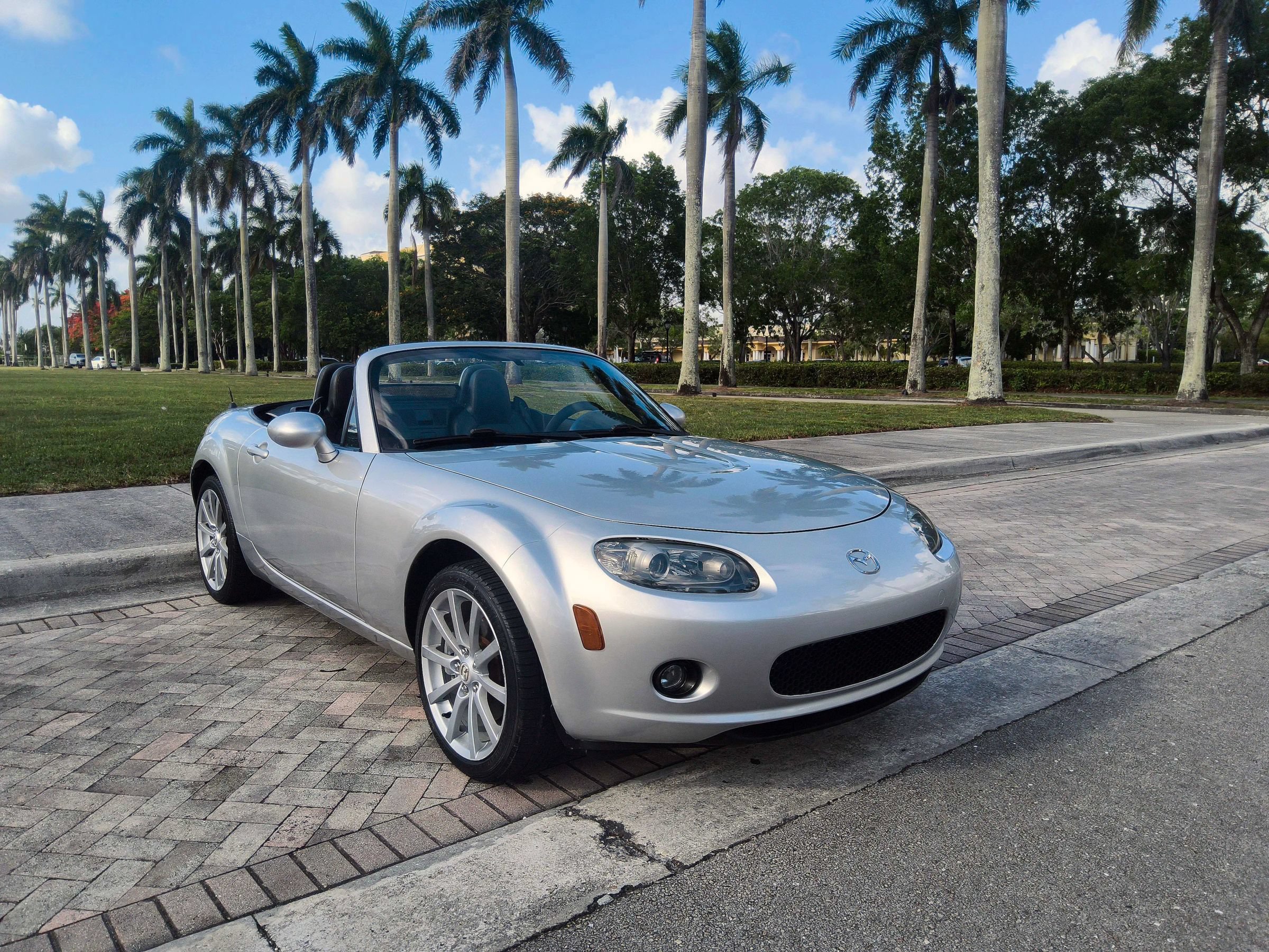Used 2006 MAZDA MX-5 Miata Grand Touring