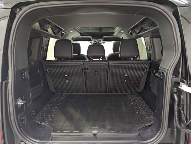 2023 Land Rover Defender 110 S