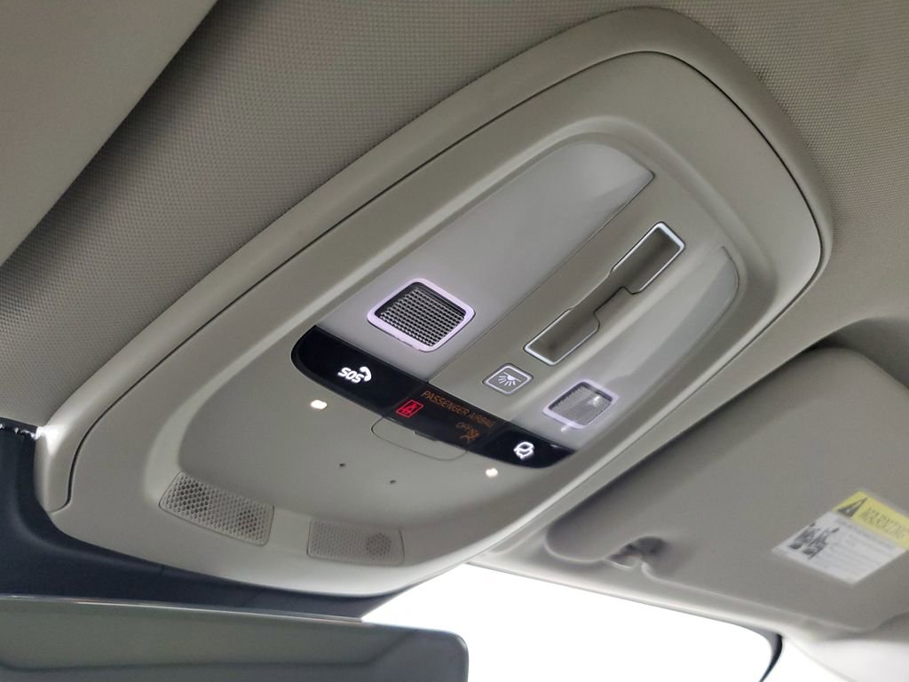 2023 Volvo Xc60 B5 Plus