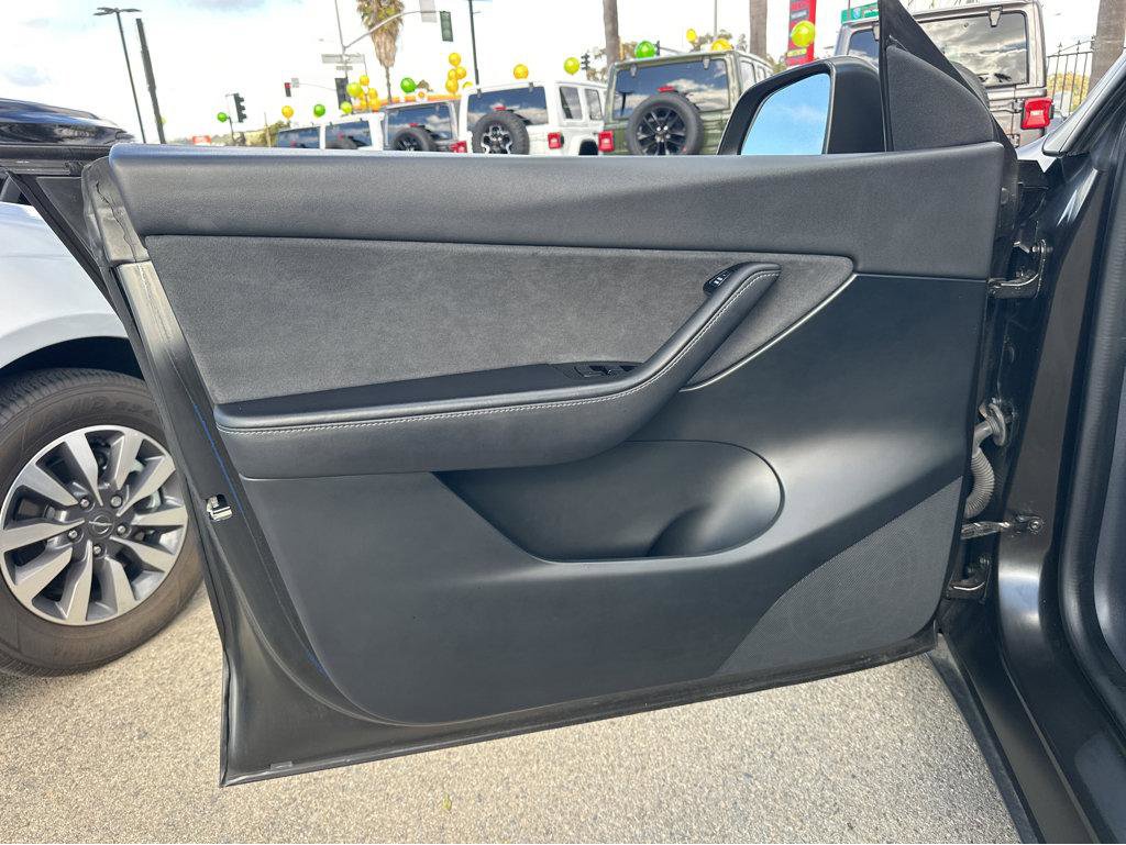 2020 Tesla Model Y Performance