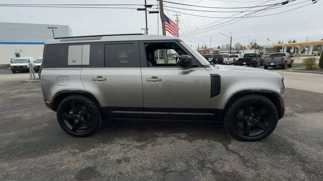 2023 Land Rover Defender 110 X-Dynamic SE