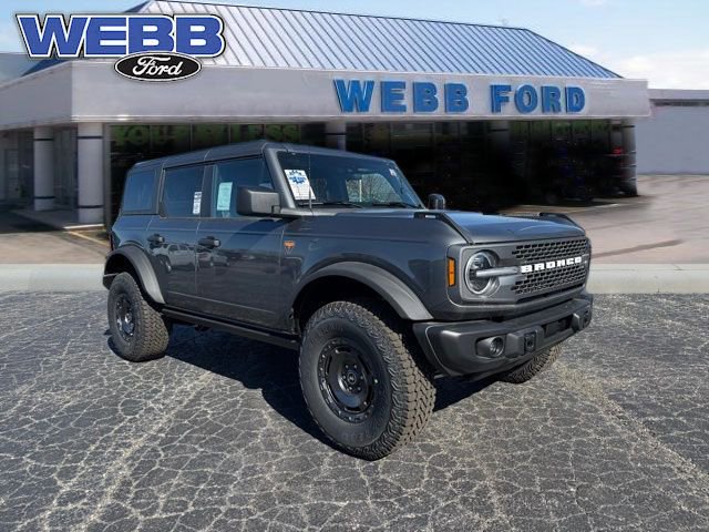 New 2025 Ford Bronco Badlands w/ Sasquatch Package