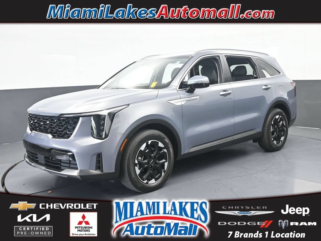 Used 2025 Kia Sorento S