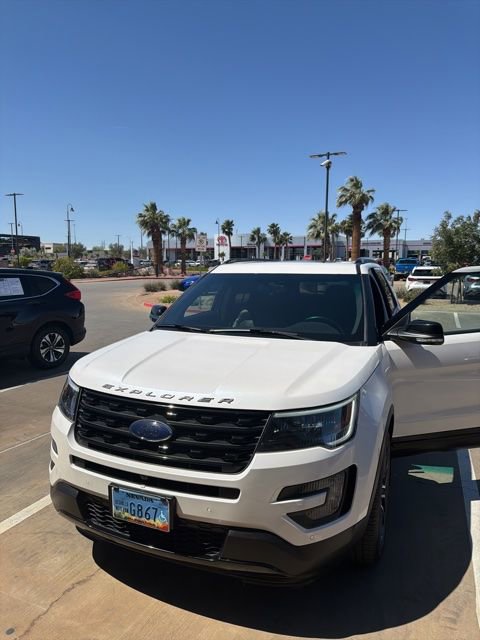 2016 Ford Explorer Sport