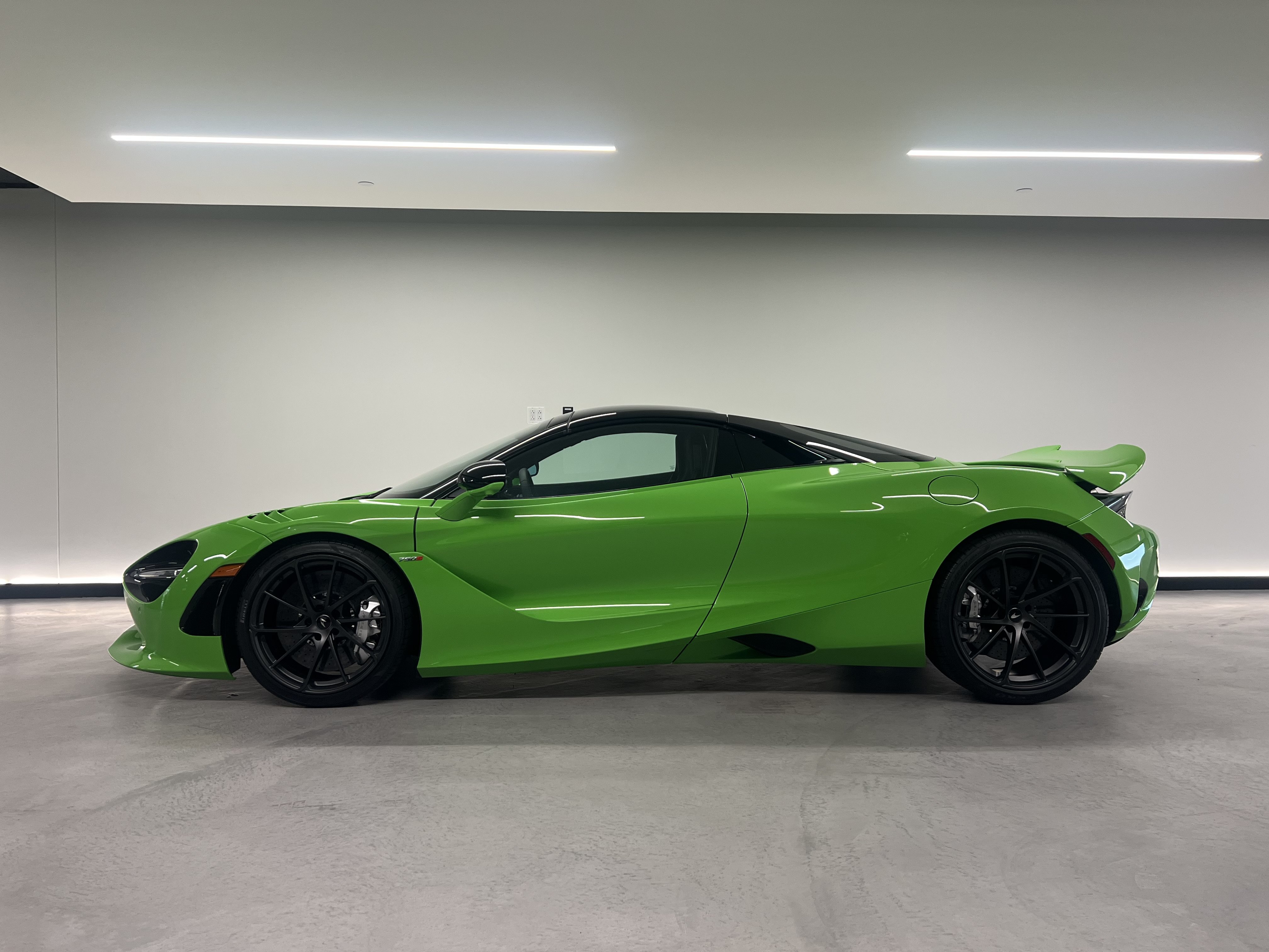New 2027 McLaren 750S Spider photo 29