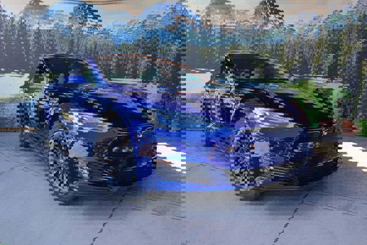 2018 Tesla Model S 75D