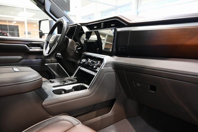 2024 GMC Sierra 3500 Denali