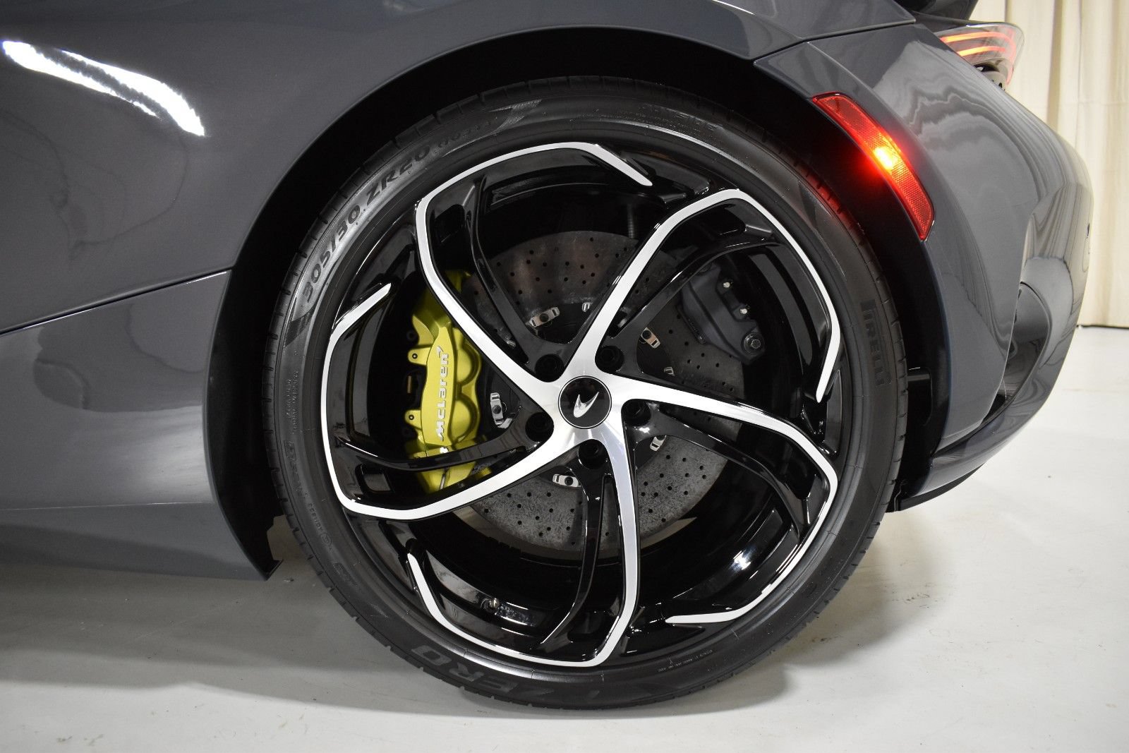 New 2027 McLaren 750S Spider photo 13