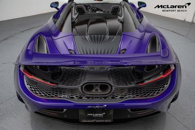 2025 McLaren 750S Spider