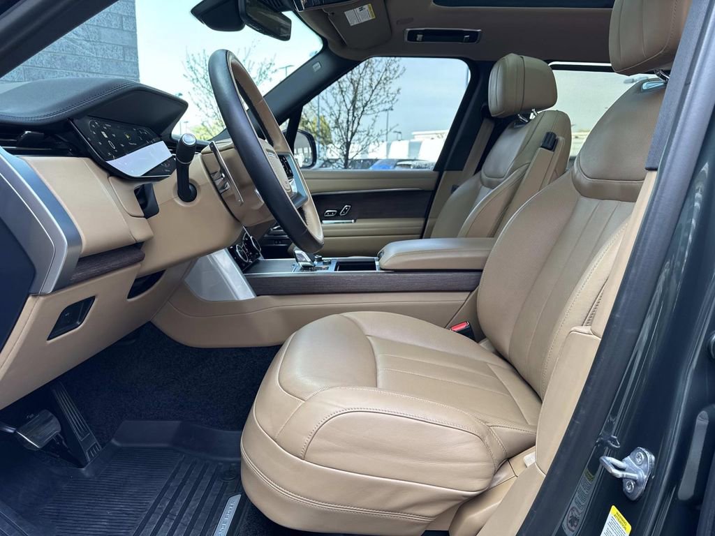 2023 Land Rover Range Rover Long Wheelbase SE