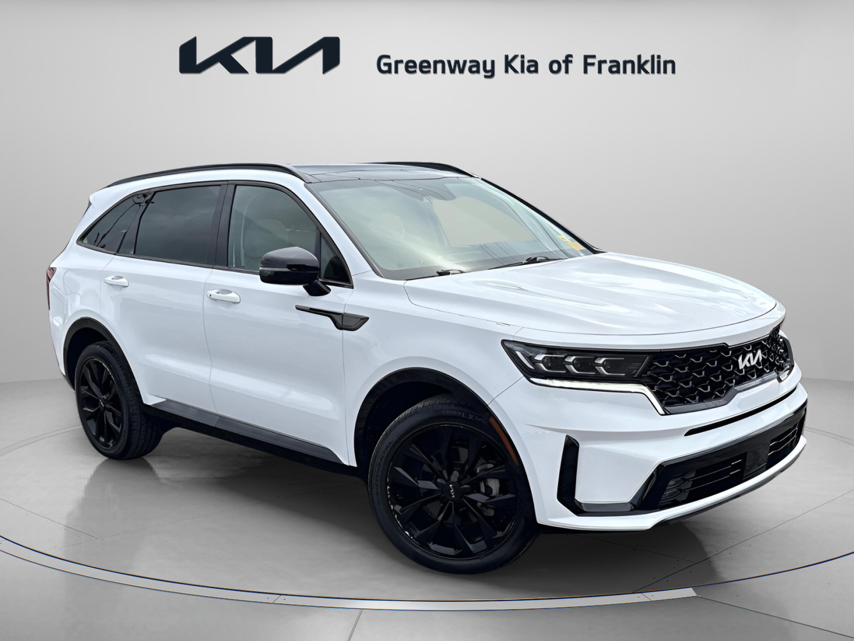 Used 2023 Kia Sorento SX