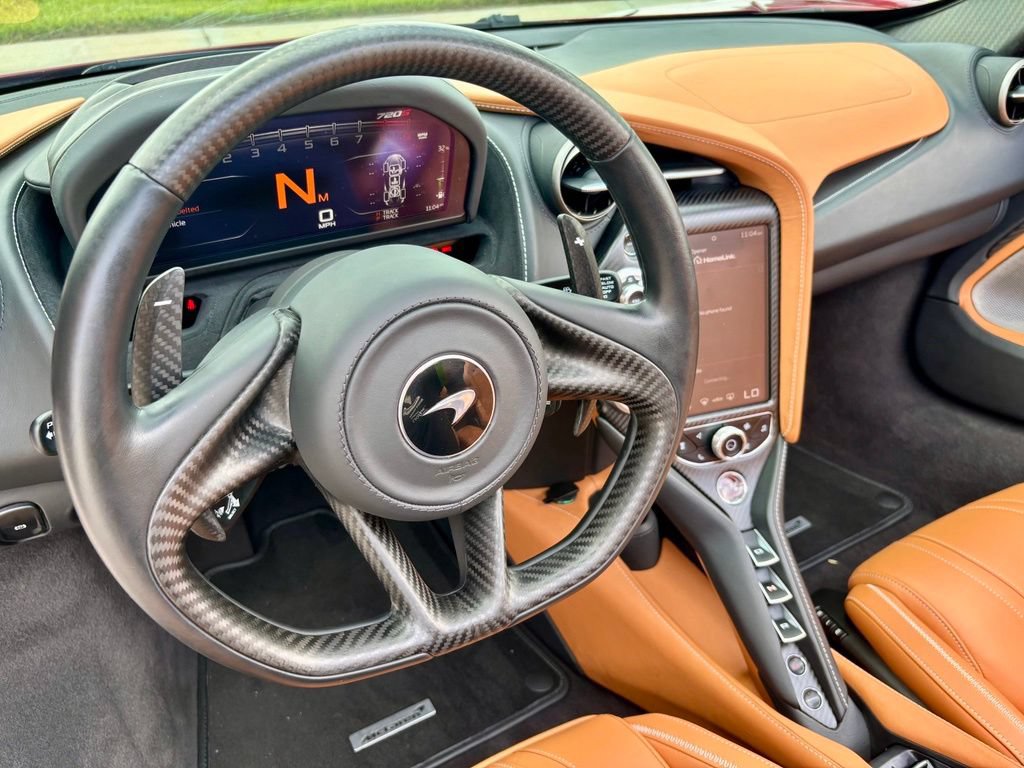 Used 2022 McLaren 720S Luxury photo 17