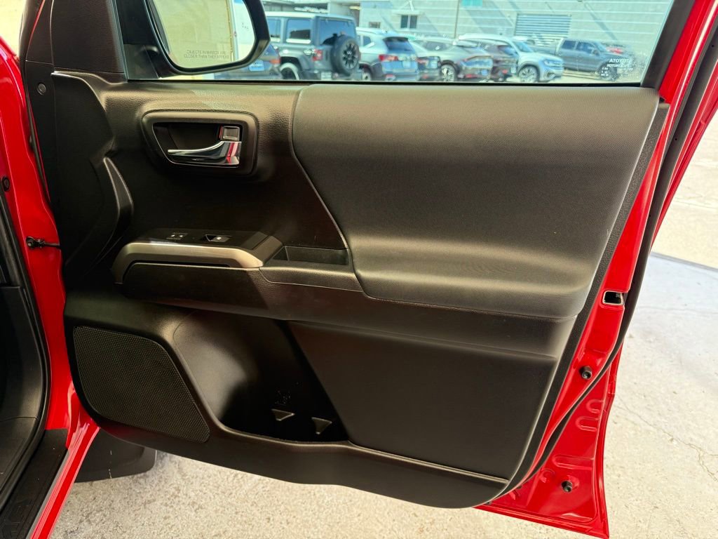 2021 Toyota Tacoma TRD Sport