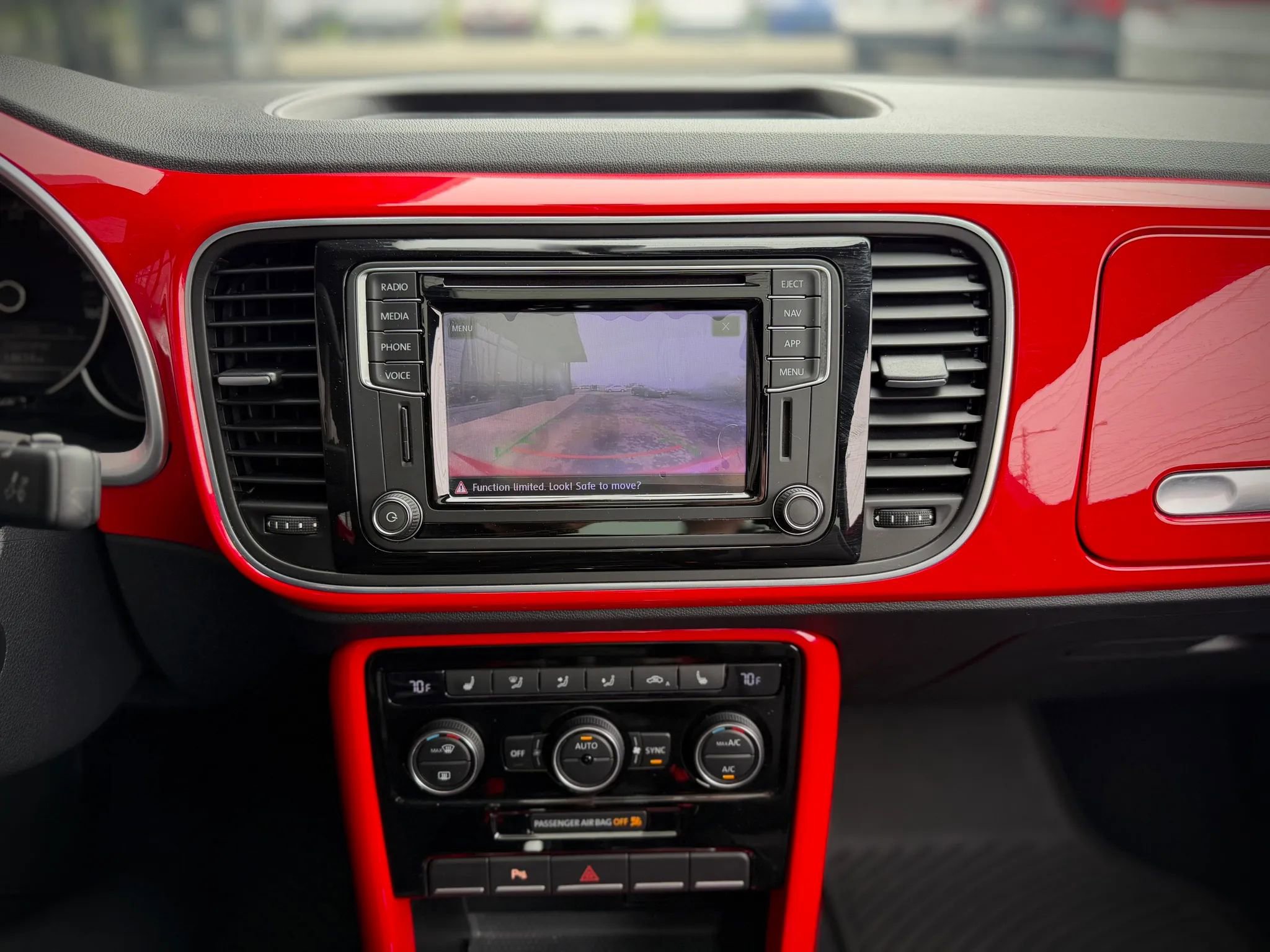 2019 Volkswagen Beetle 2.0T SE