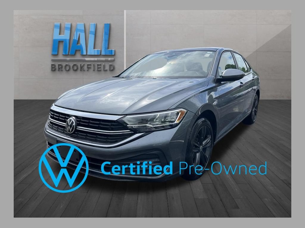 Certified 2024 Volkswagen Jetta SE w/ Panoramic Sunroof Package