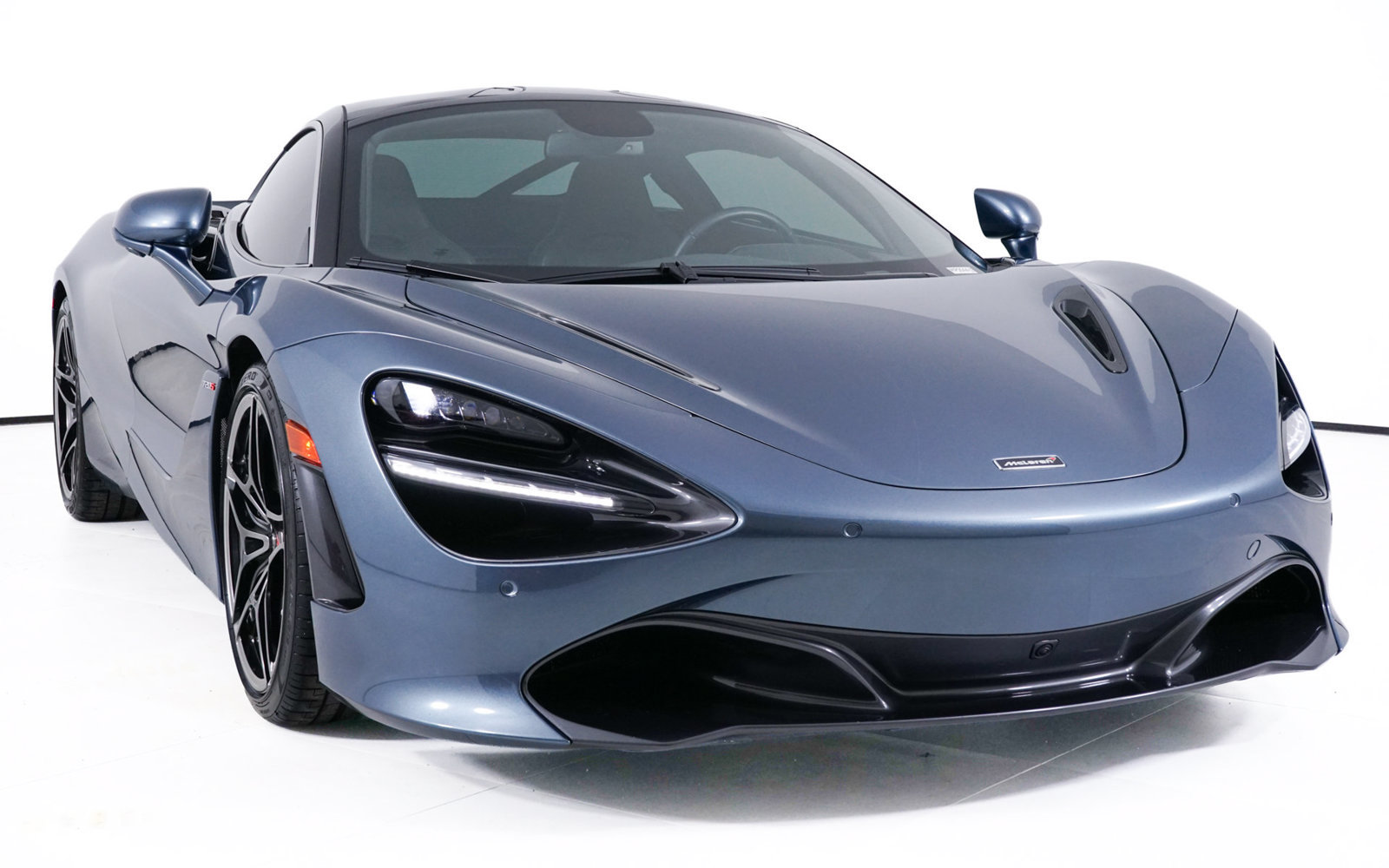 Used 2018 McLaren 720S Luxury photo 20