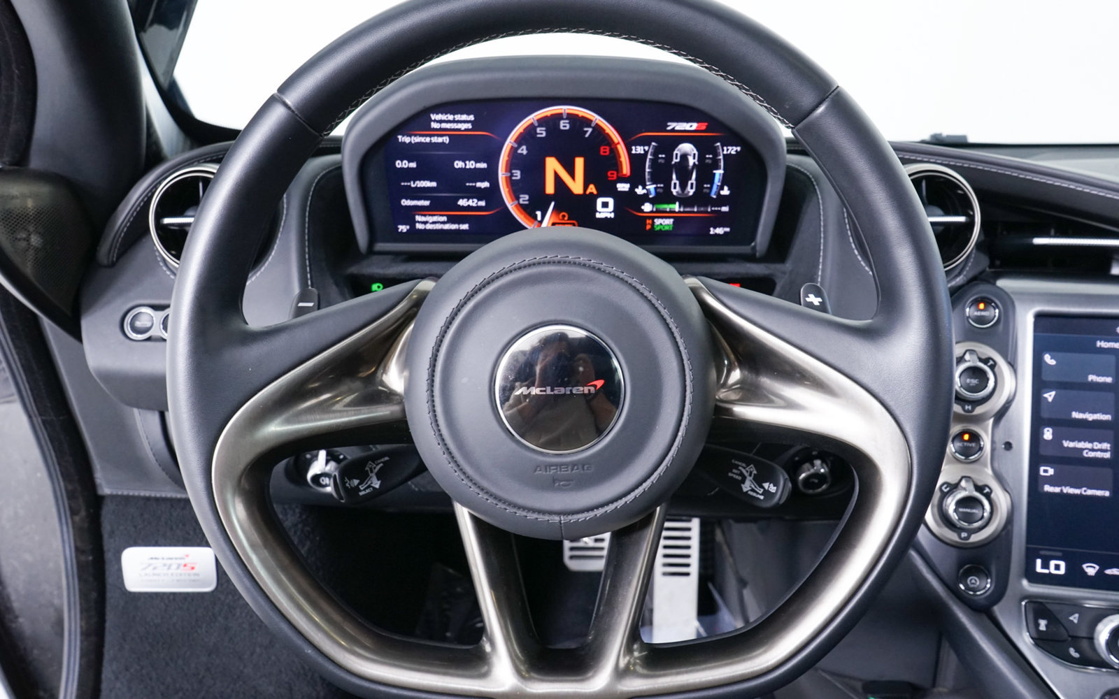 Used 2018 McLaren 720S Luxury photo 21