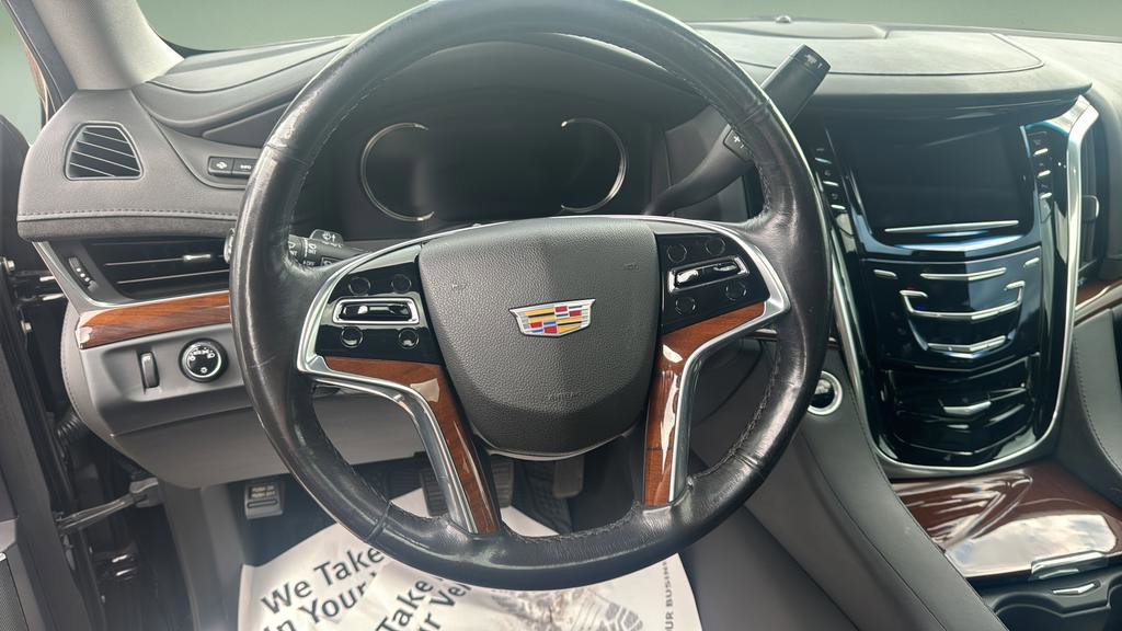 2020 Cadillac Escalade Luxury