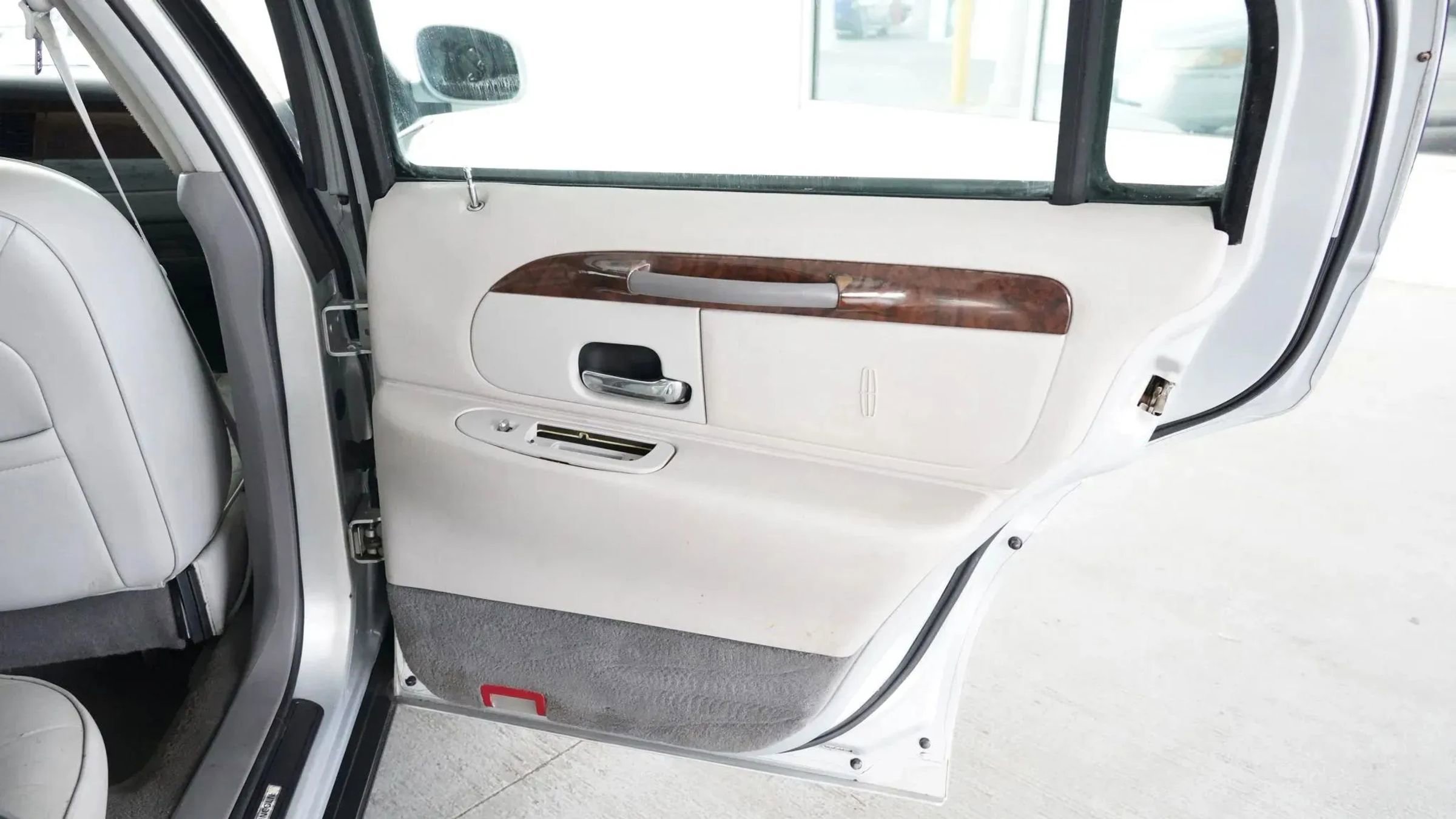 1998 Lincoln Town Car Executive