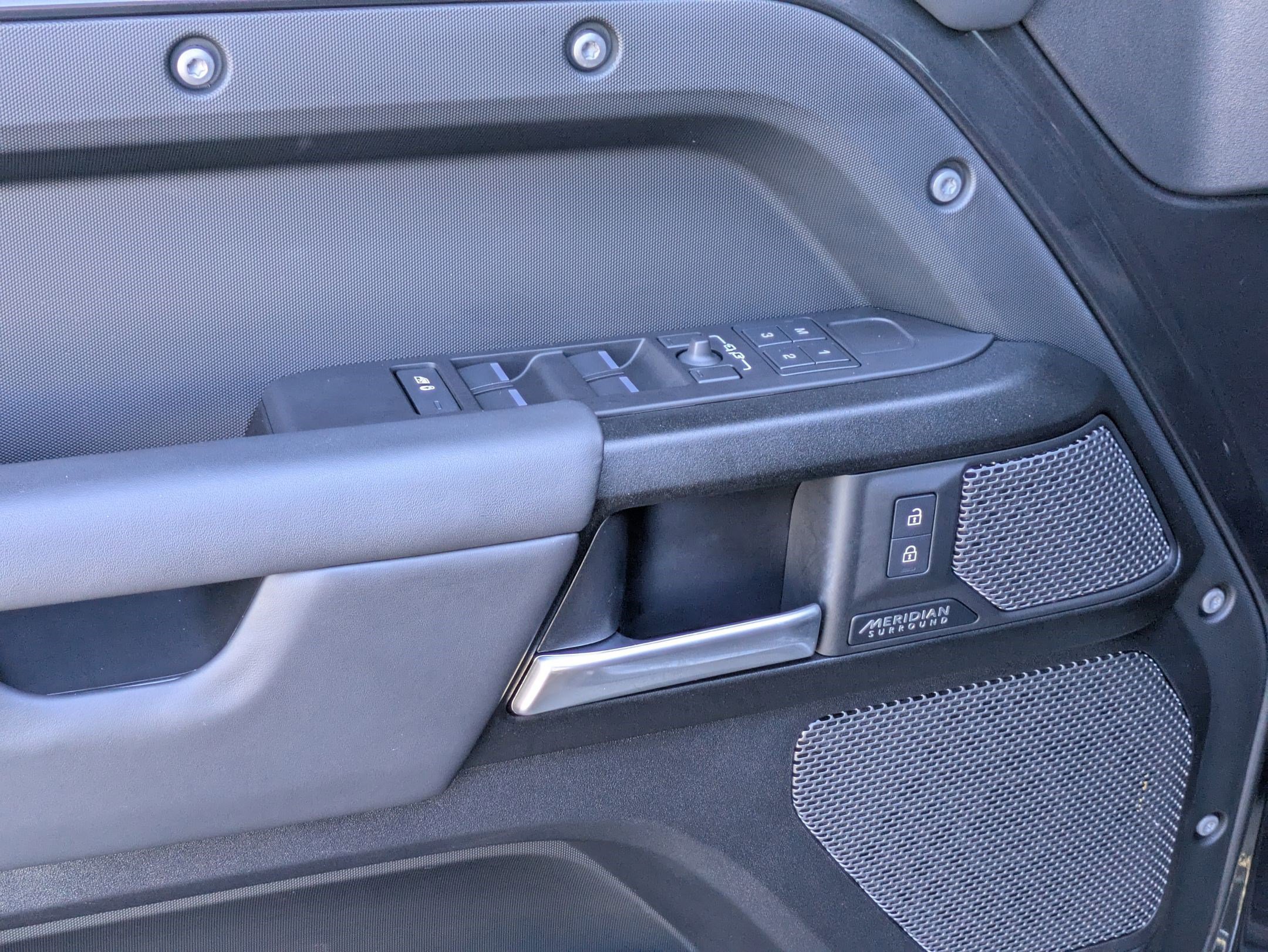 2024 Land Rover Defender 110 Carpathian Edition