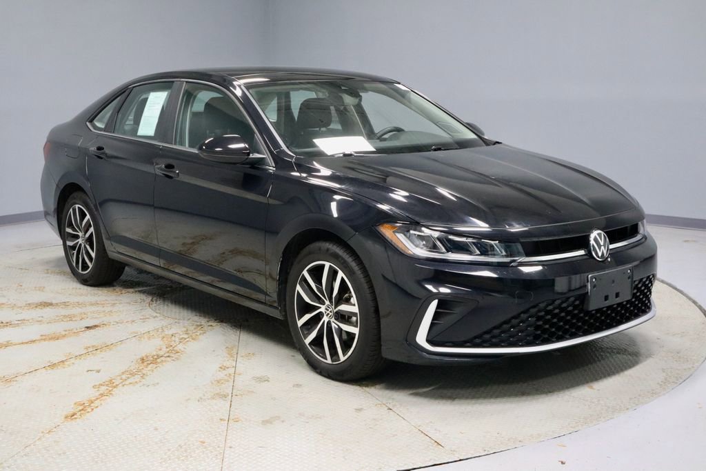 2025 Volkswagen Jetta SE