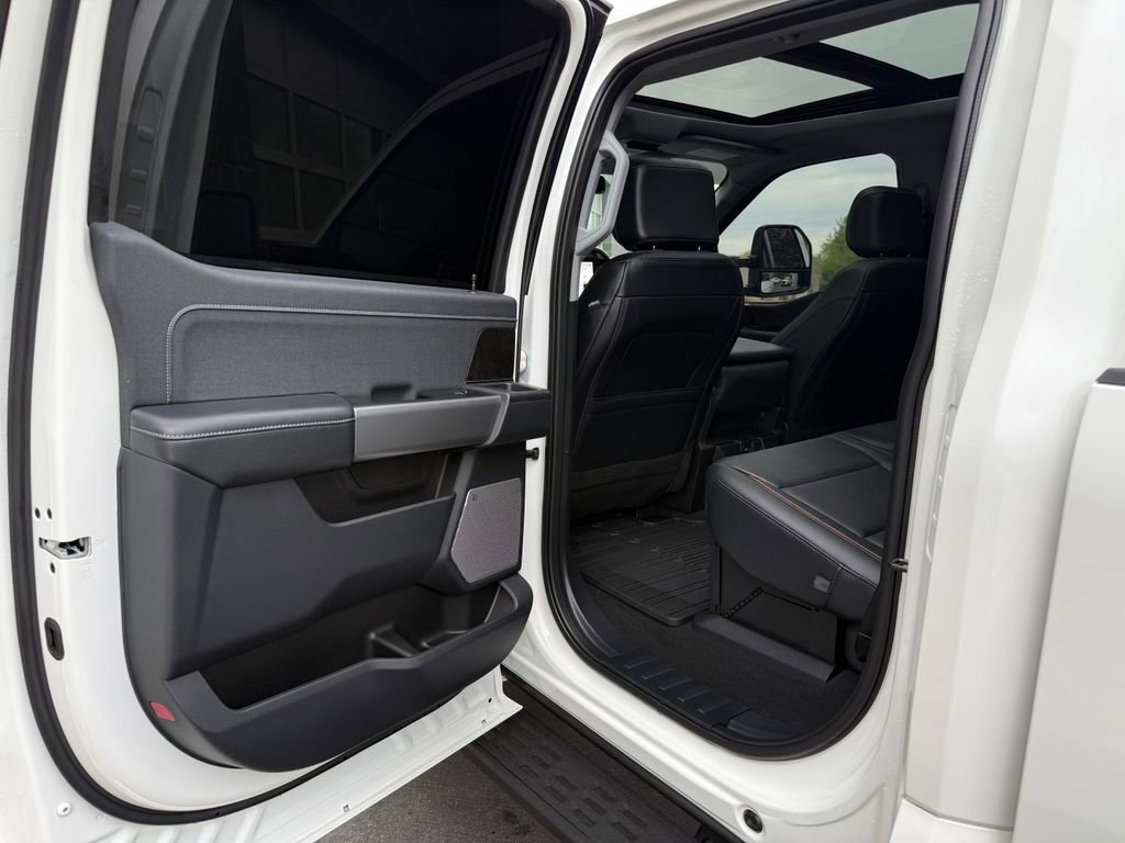 2026 Ford F350 Lariat