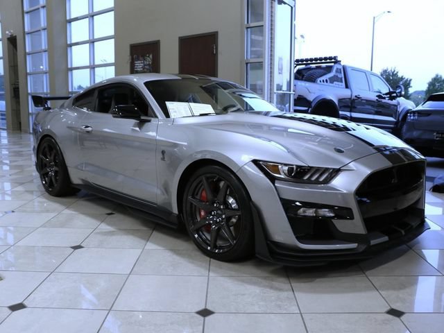 Used 2022 Ford Mustang Shelby GT500 w/ Carbon Fiber Track Pack