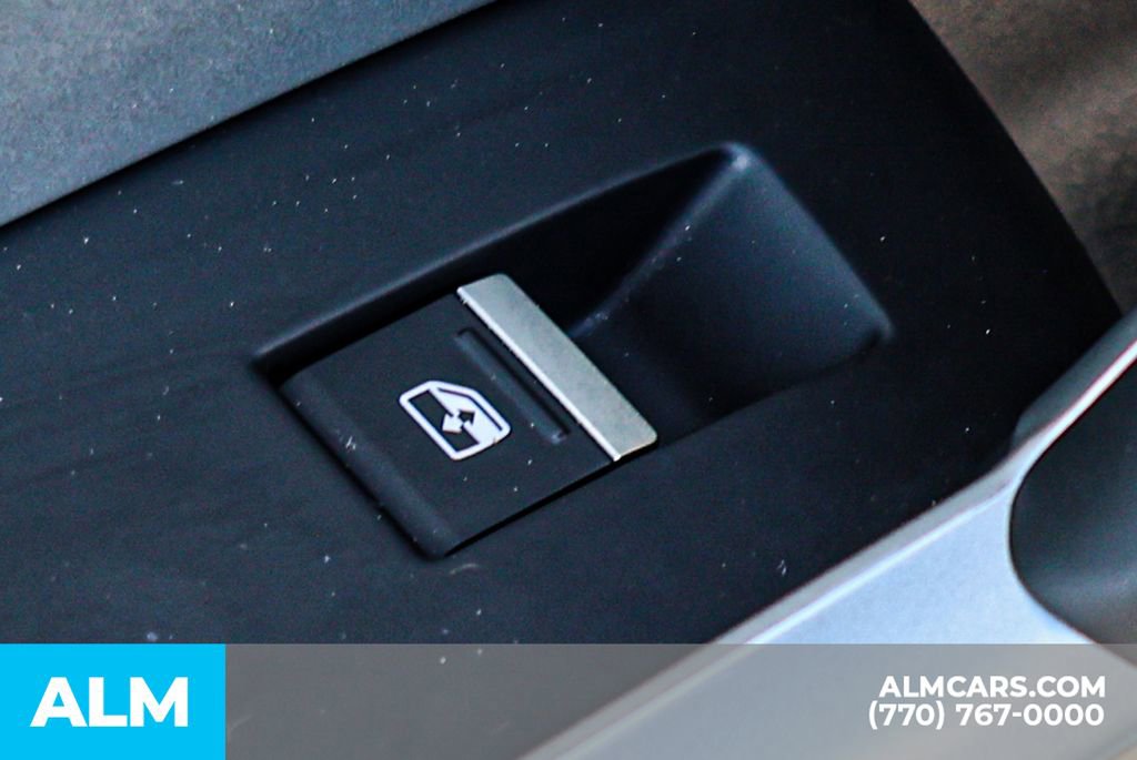 2025 Audi Q3 2.0T Premium