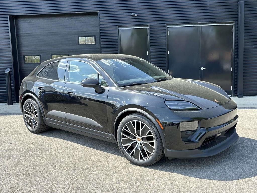 2025 Porsche Macan Electric