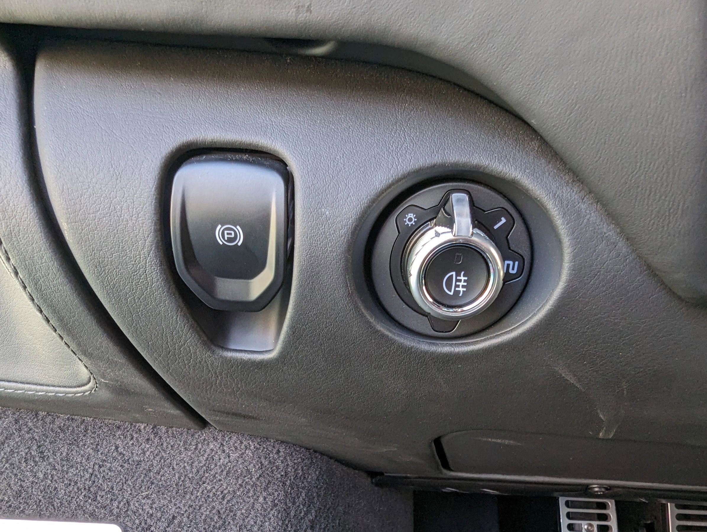 Used 2021 McLaren 720S Luxury photo 24