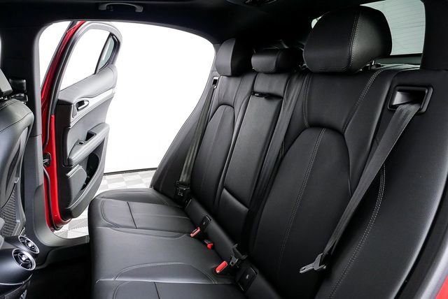 2025 Alfa Romeo Stelvio Sprint