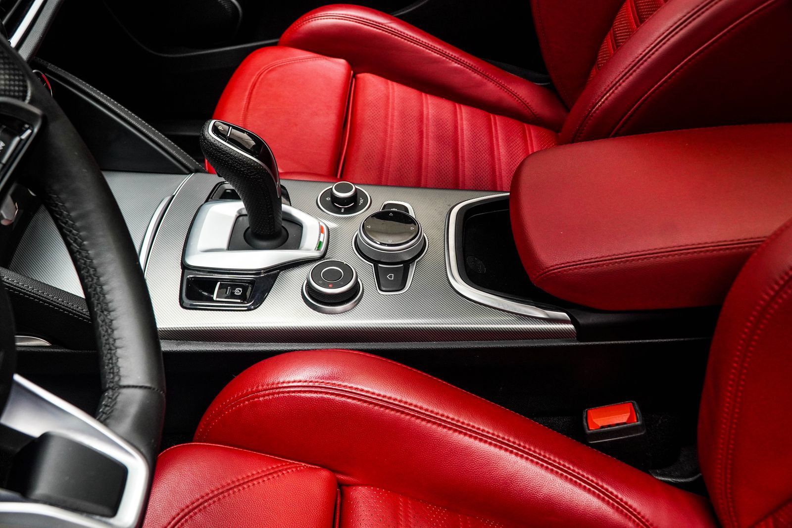 2023 Alfa Romeo Stelvio Veloce