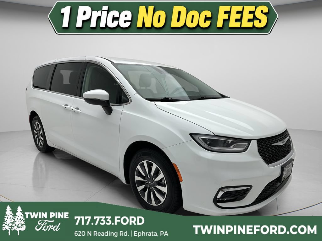 Used 2023 Chrysler Pacifica Touring-L