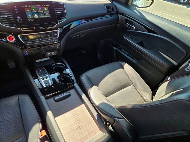 2022 Honda Pilot Black Edition