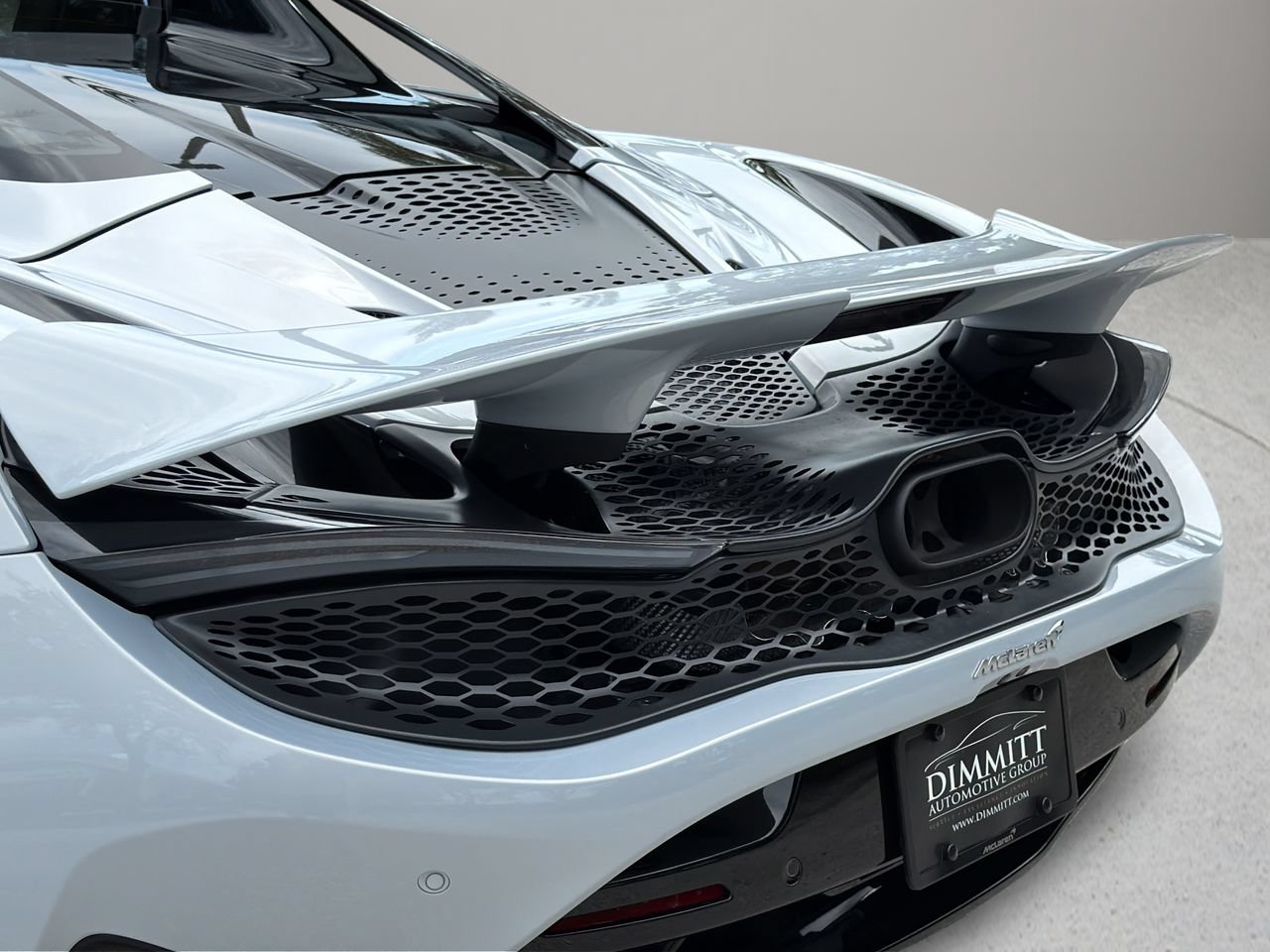 Used 2025 McLaren 750S Spider photo 13