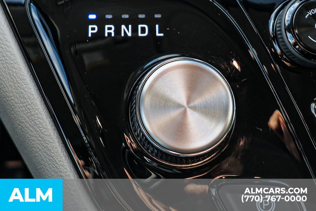 2024 Chrysler Pacifica Touring-L