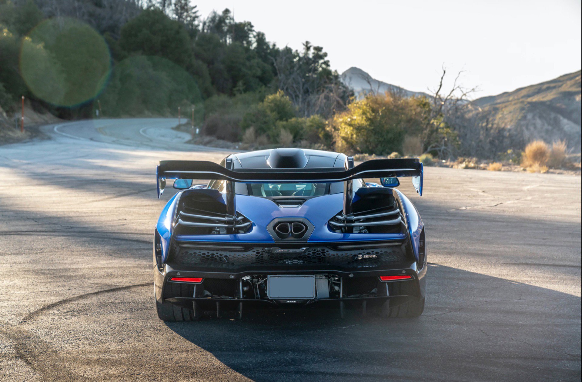 Used 2019 McLaren Senna Coupe ULTRA RARE Only 1685 Mil photo 91