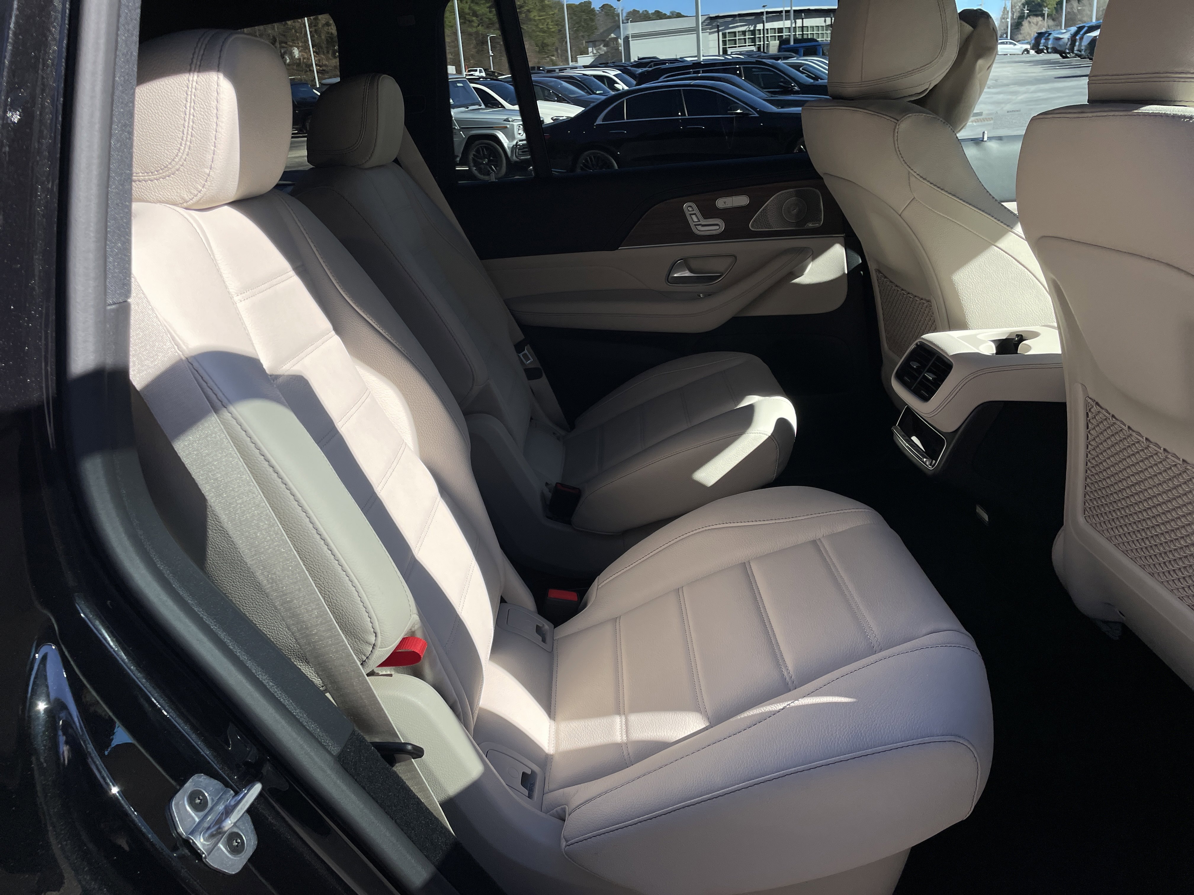 2026 Mercedes-Benz GLS 580 4MATIC