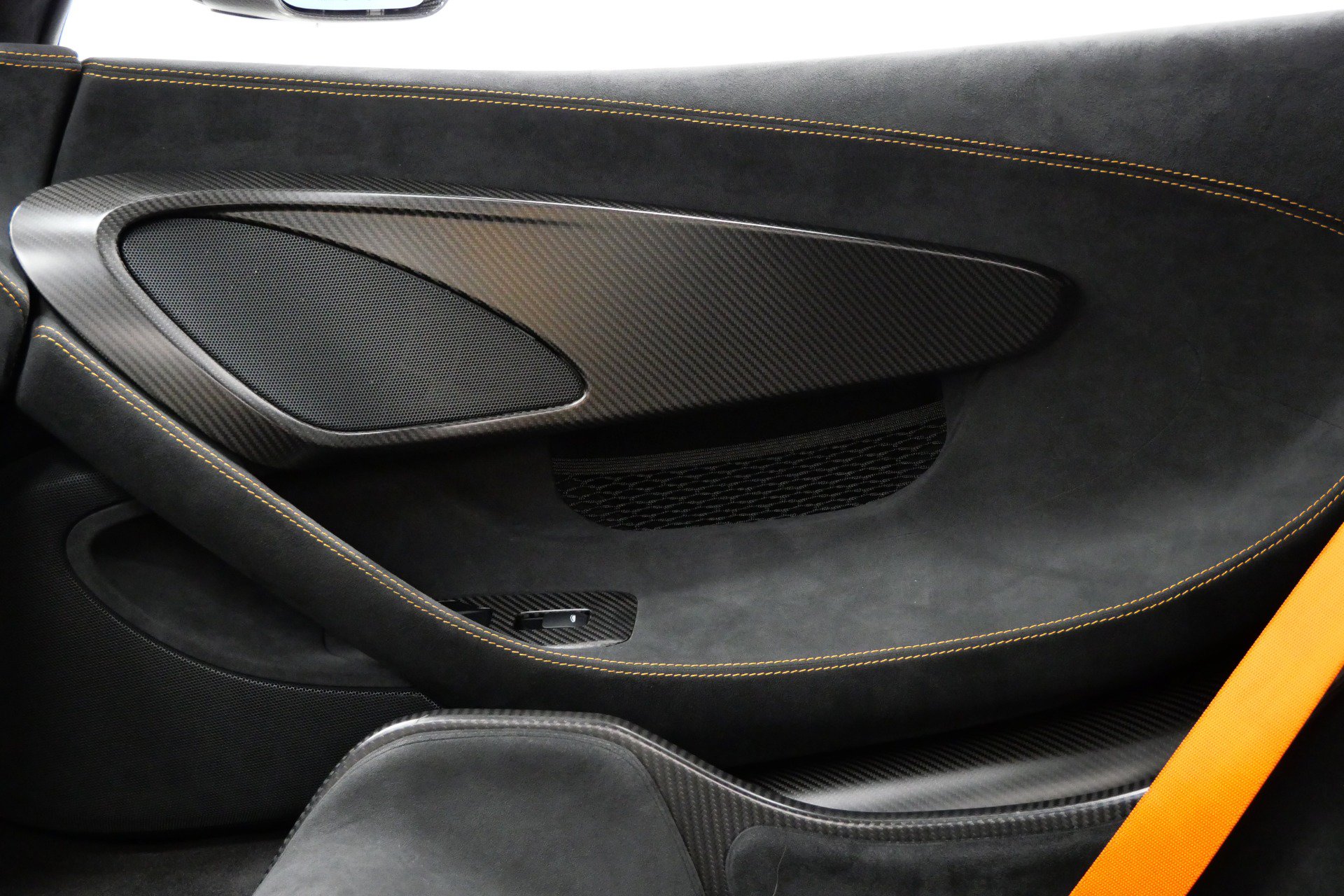Used 2019 McLaren 600LT photo 29