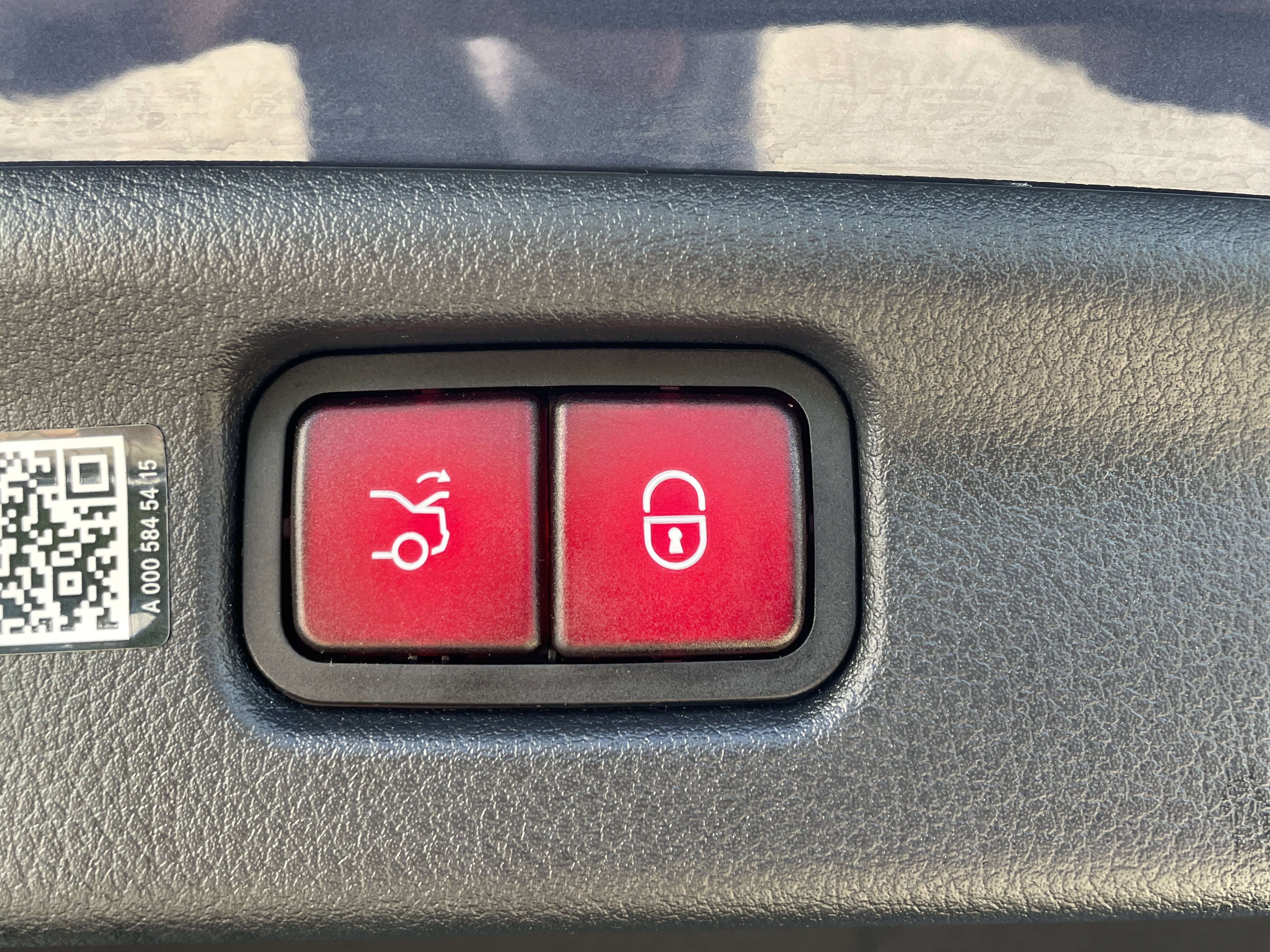 2025 Mercedes-Benz C 300 Sedan