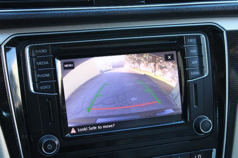 2019 Volkswagen Passat 2.0T SE R-Line