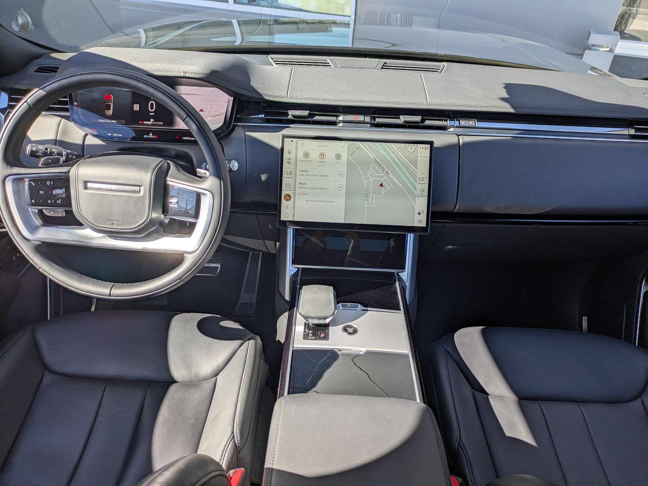 2024 Land Rover Range Rover SE