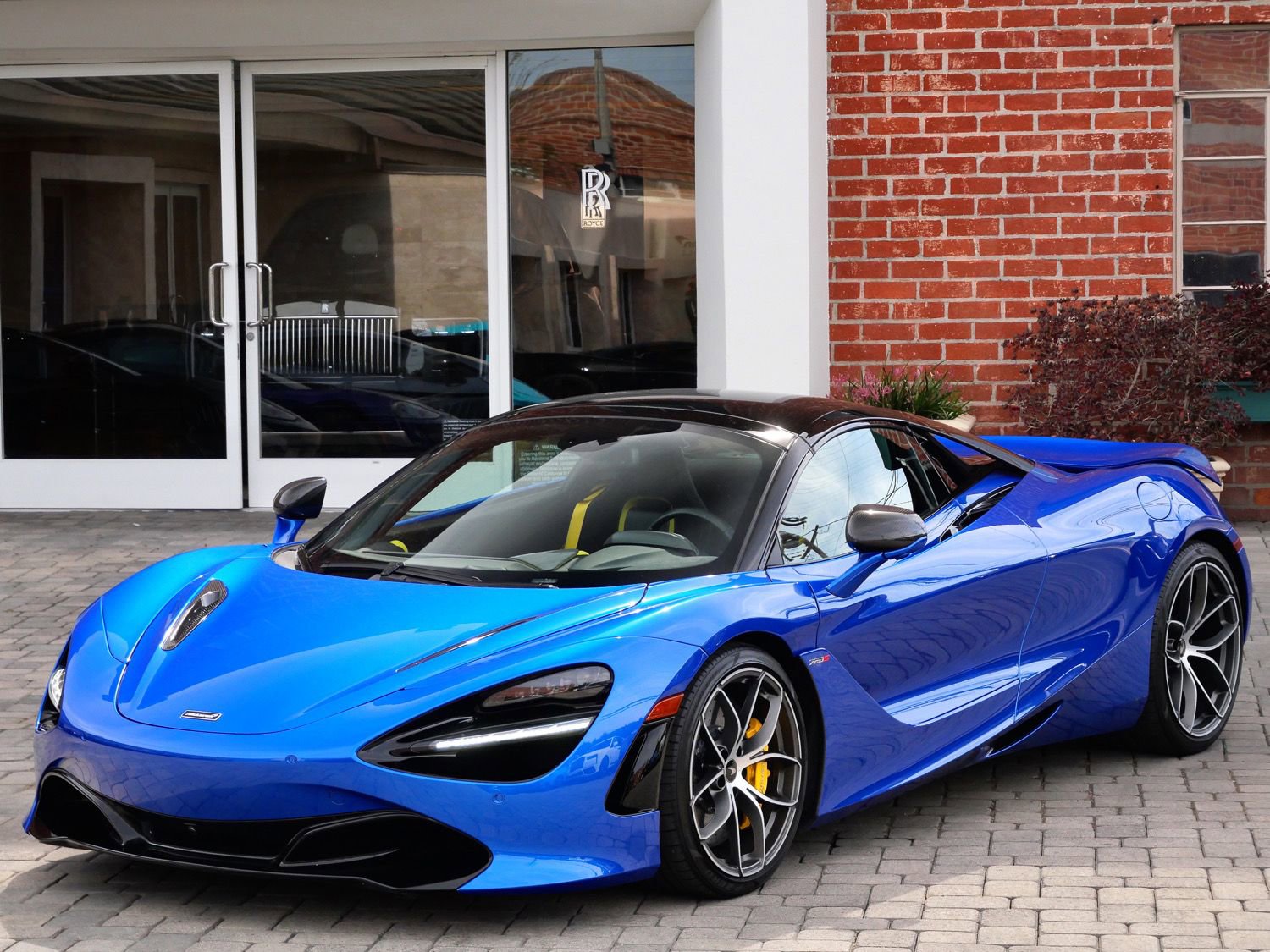 Used 2022 McLaren 720S Luxury photo 23