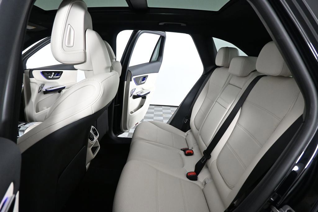 2026 Mercedes-Benz GLC 300