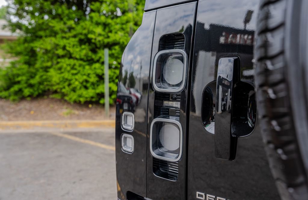 2021 Land Rover Defender 110 X