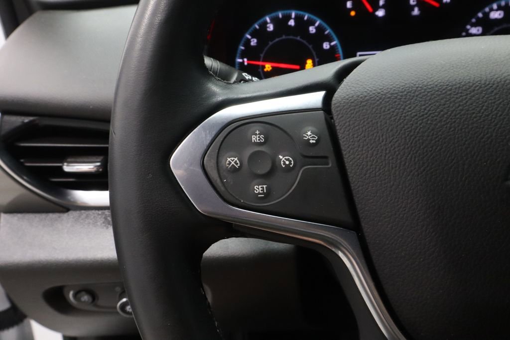 2023 Chevrolet Traverse LT